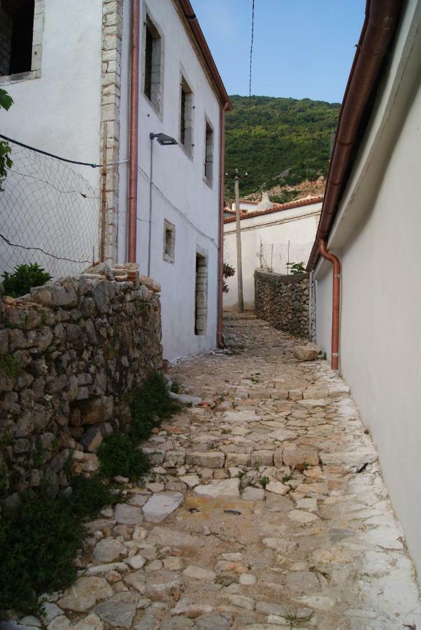 Апартаменты Vila Milo Vuno Экстерьер фото